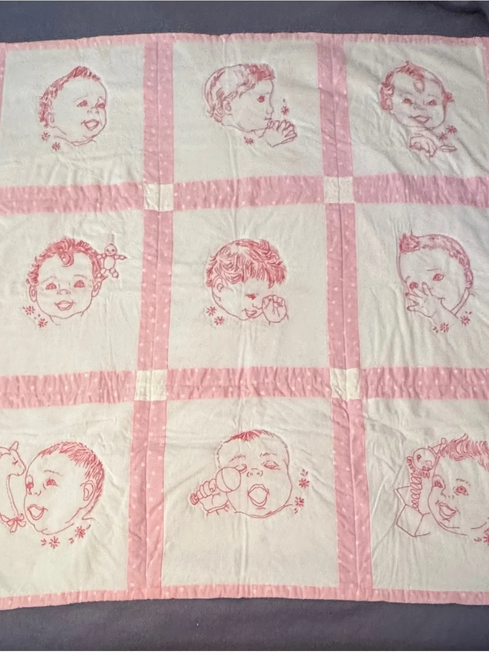 🩵 Vintage-Inspired Pink and White Baby Quilt - Soft Nursery Throw